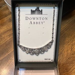NYE Downton Abbey sparkling fashion necklace